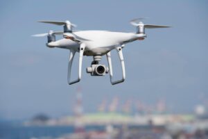 Cara Drone Membantu Menemukan Lokasi untuk Panel di Atap Rumah